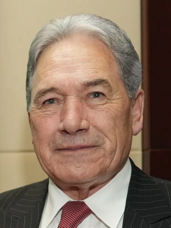 Winston Peters 肖像